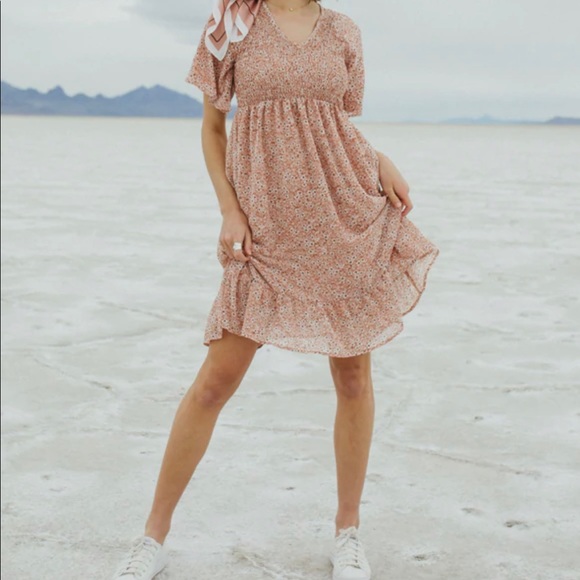 Floral dress - Picture 2 of 11